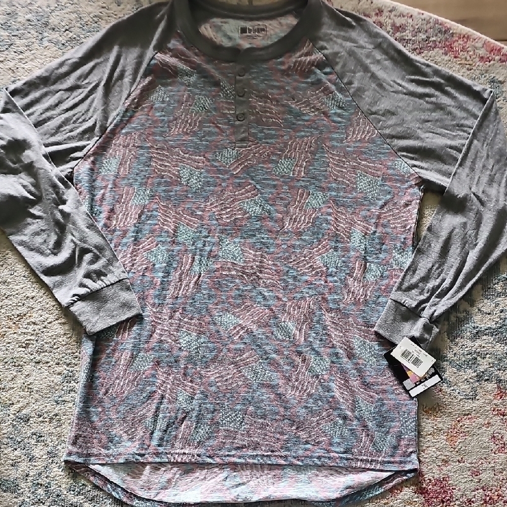 Lularoe Mark Henley Shirt Flag Patriotic Distressed USA New